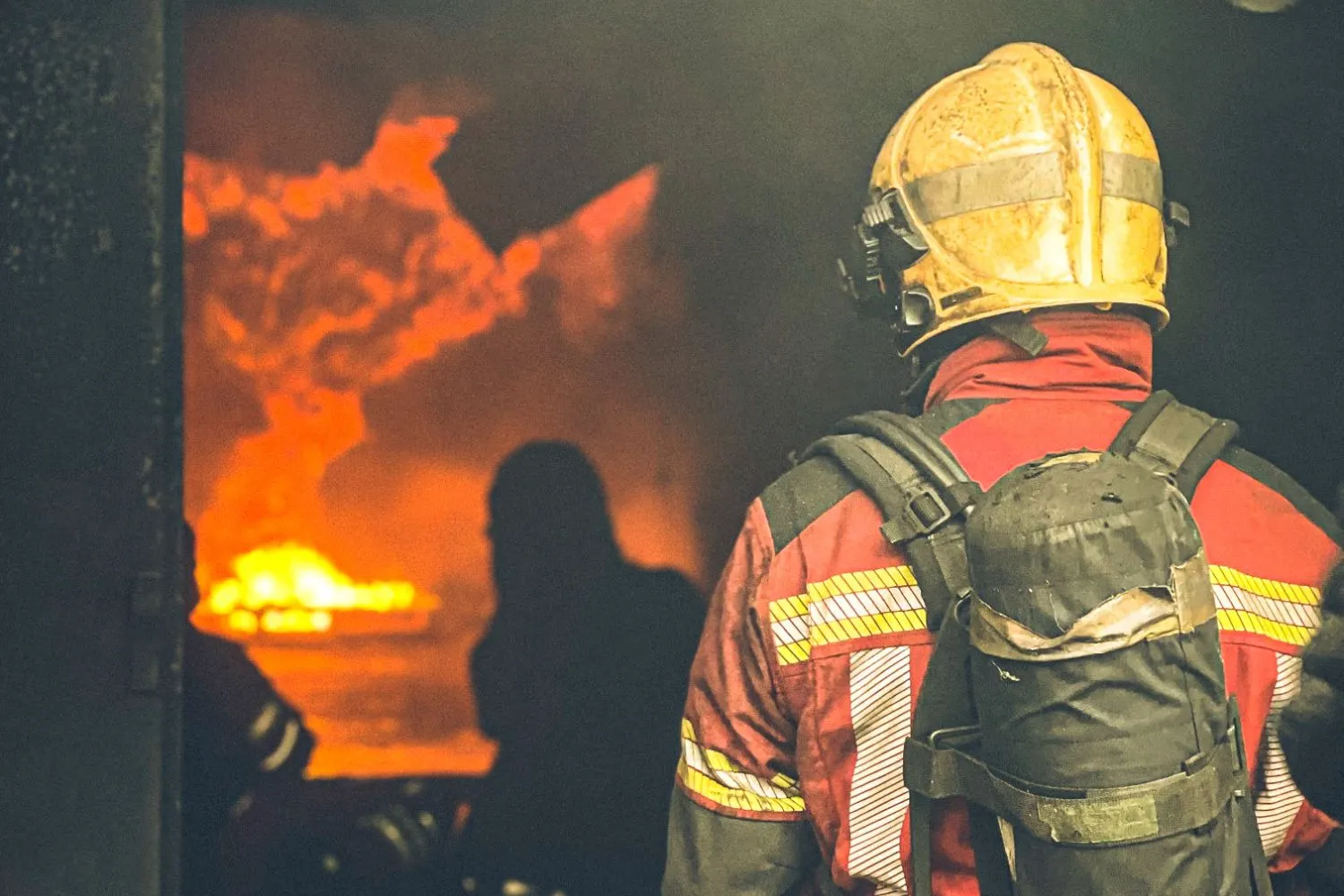 vehiculos de emergencias, vehiculo de bomberos, vehiculo bomberos, vehiculos proteccion civil, vehiculos emergencias, coches de emergencias, autos de emergencia, camiones de emergencia